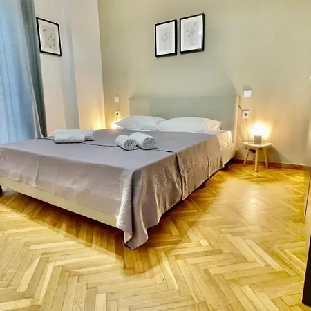 Stylish Spacious Apt At The Centre Of Monastiraki Apartment *