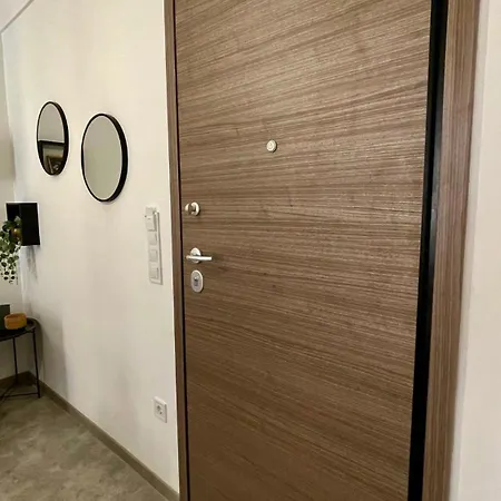Stylish Spacious Apt At The Centre Of Monastiraki Athens