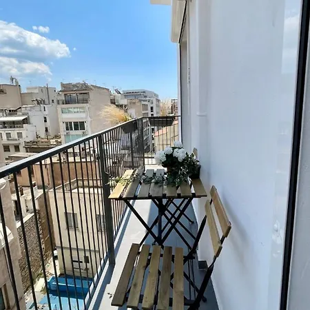 Apartment Stylish Spacious Apt At The Centre Of Monastiraki