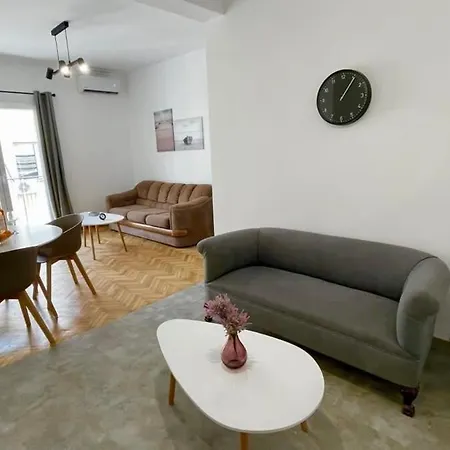 Stylish Spacious Apt At The Centre Of Monastiraki Apartment Athens