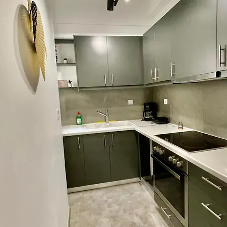 Apartment Stylish Spacious Apt At The Centre Of Monastiraki *